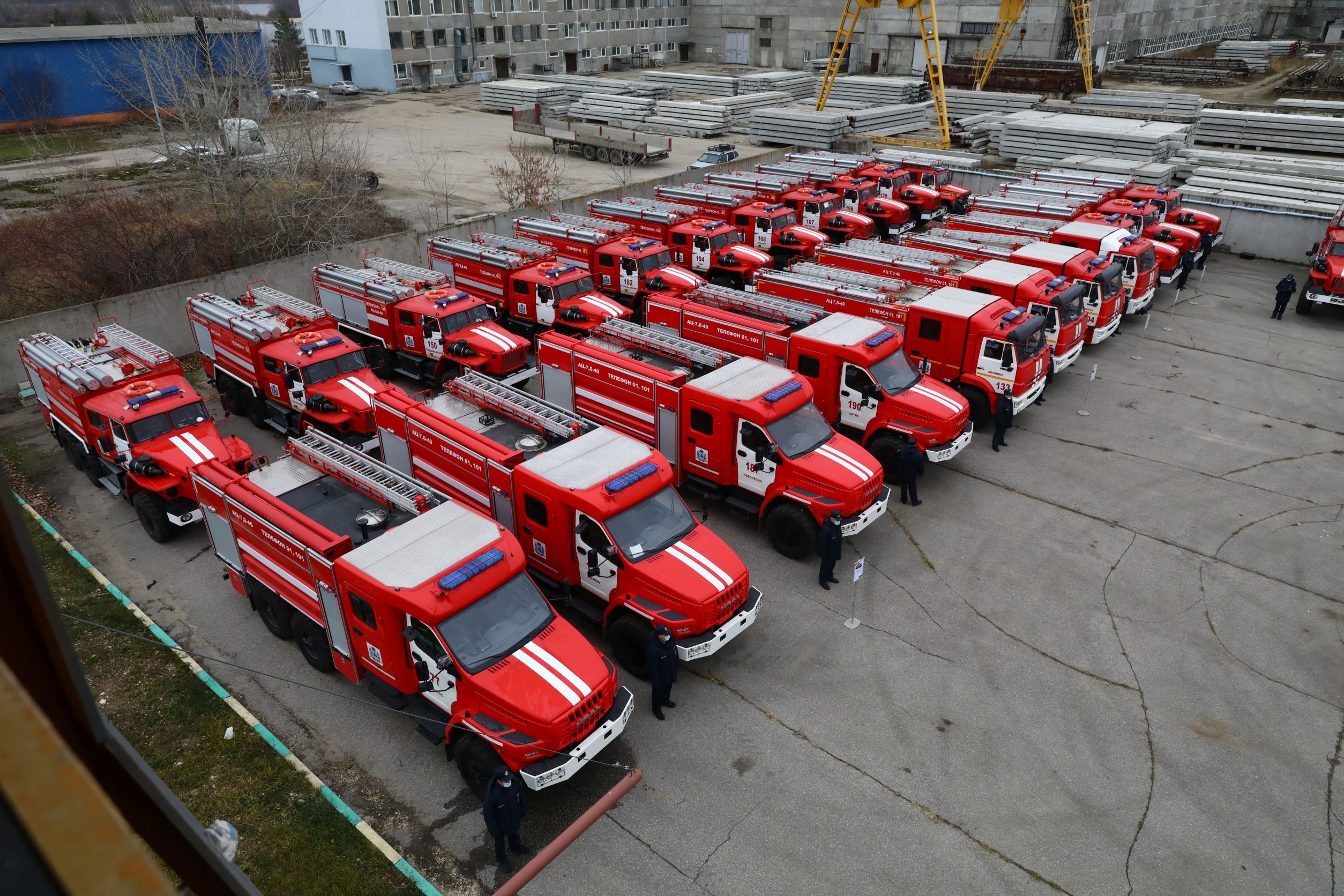 Более 30 новых пожарных автомобилей получили спасатели в Нижегородской  области - KP.RU